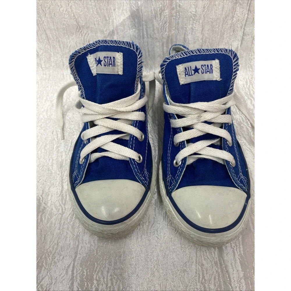 Blue‎ Kids Converse Sneakers, Size 3 youth